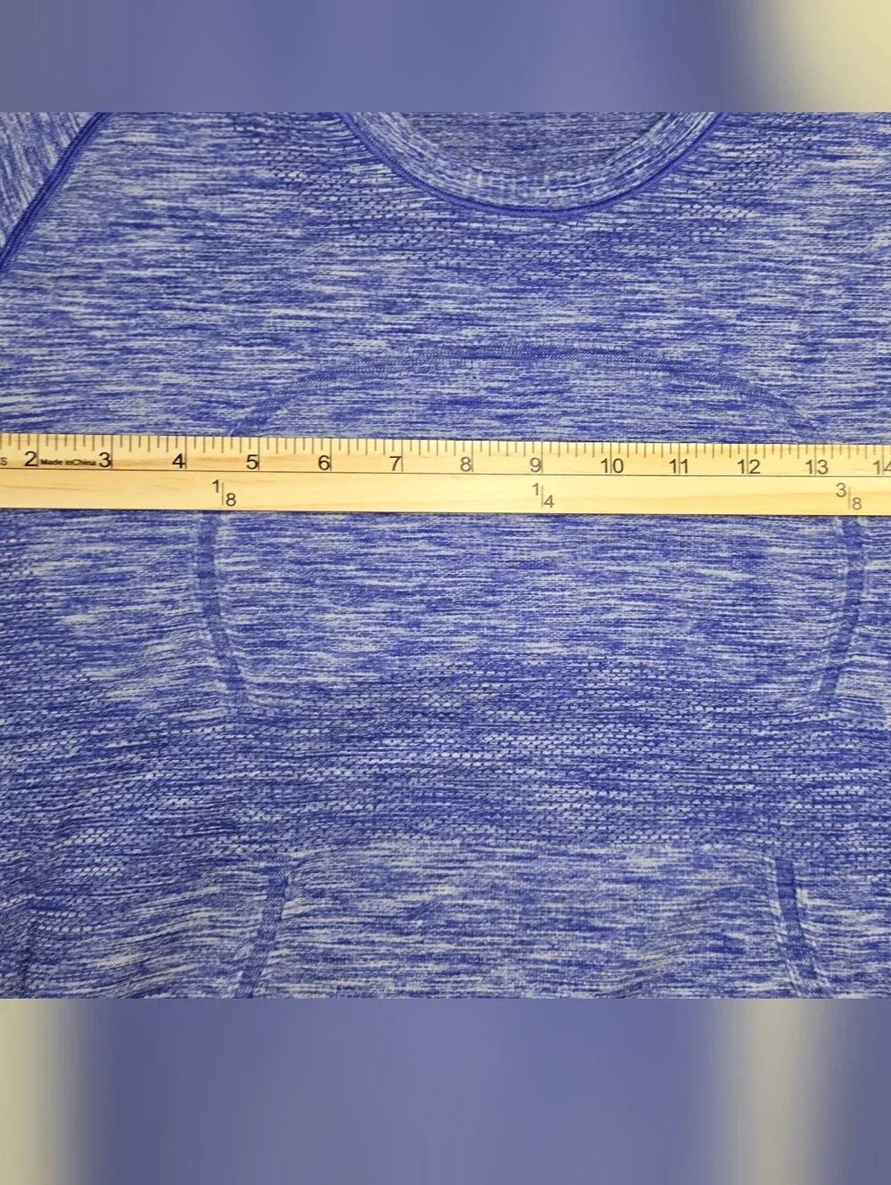 Lululemon Size Large Heathered Purple Long‎ Sleeve Athletic Top